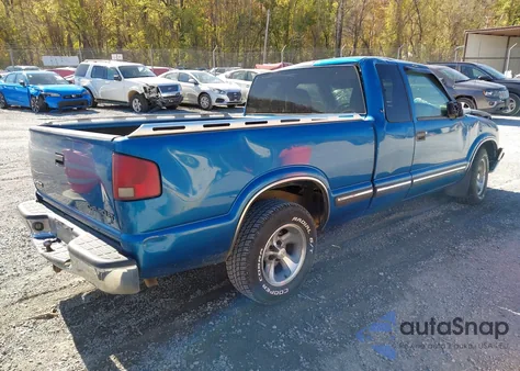 2001 Chevrolet S-10 Ls z USA, uszkodzony, nr VIN 1GCCS19W318128109